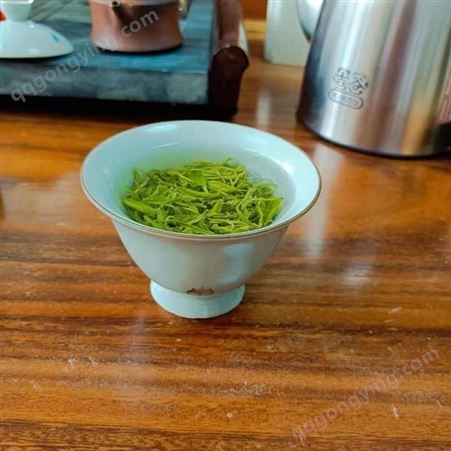 定做礼品厂家安徽散装绿茶批发明前嫩芽禅茶商务伴手礼定制 礼诺