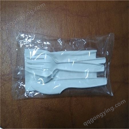 一次性餐具包装机 纸巾勺子筷子牙签4合1包装机械设备 法德康FDK-250X枕式包装机