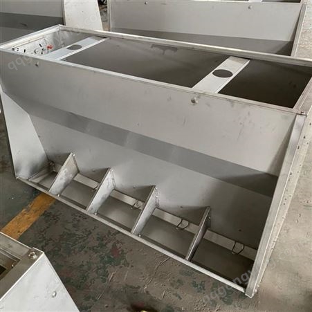 001不锈钢猪食槽 双面料槽 育肥猪食槽保育猪采食槽