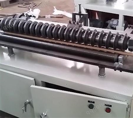 纸管分切机 多轴同时落刀智能控制系统，提升纸管精切机的效率 济南成东机械