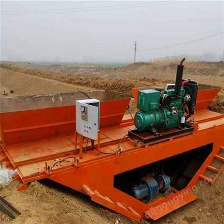 山西农田混凝土水渠成型机 水利排水渠道衬砌机 U型渠道成型机