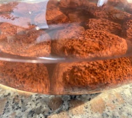 多孔红色火山石 污水处理填料 铺面用 大型池塘装饰