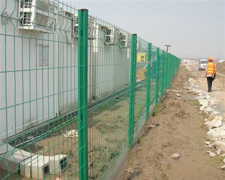 高速公路双边丝护栏网铁丝网围栏厂区果园户外园林养殖圈地隔离栅