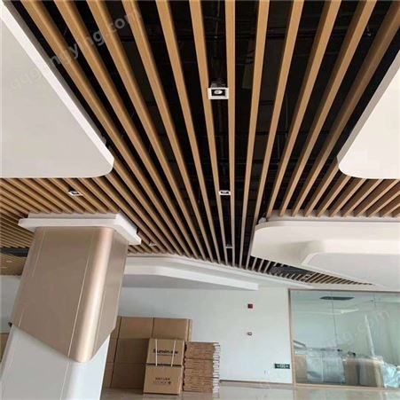 屋顶用彩涂铝板现货 北京新铝涂厂家铝单板 彩涂铝板定制