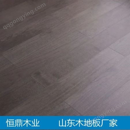山东纯实木地板 客厅实木地板 无结疤光滑耐用